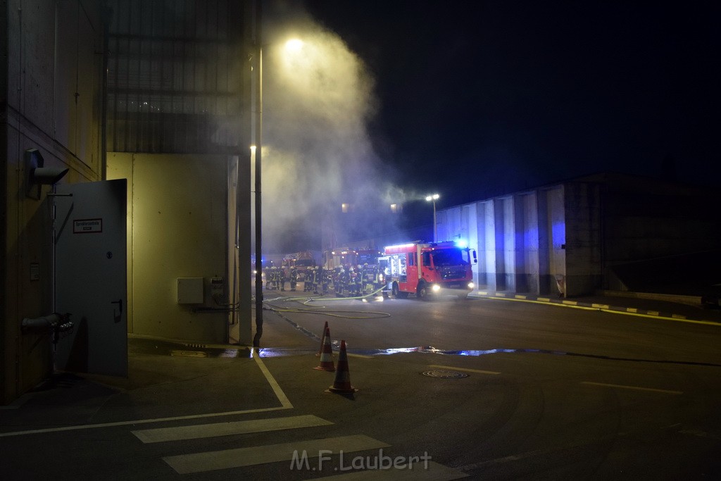 Feuer 2 AVG Koeln Rath Heumar Wikingerstr P035.JPG - Miklos Laubert